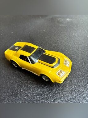 Aurora AFX Ho Slot Car Yellow & Black Corvette